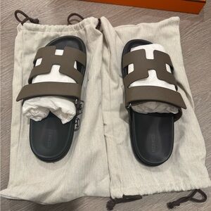 Hermès Women's Chype Slide Sandals in Étoupe and Black Size 40 EU (10 US)